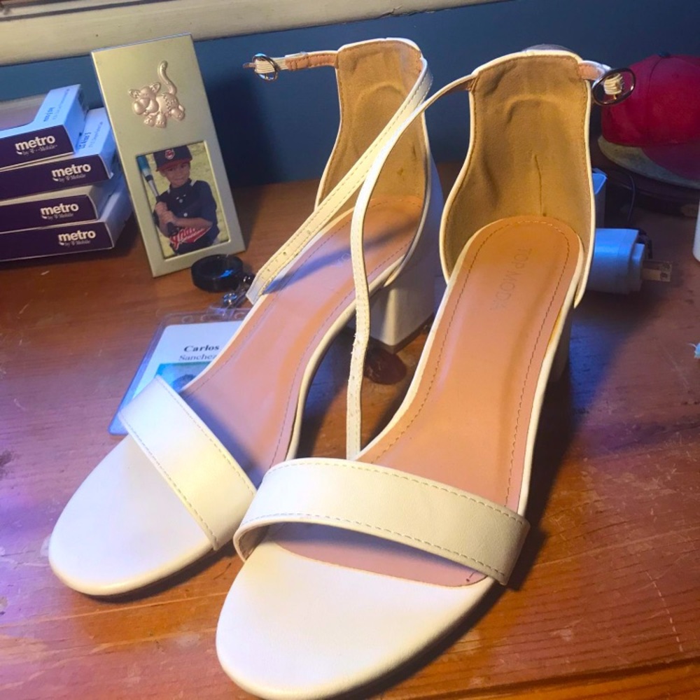 White low heels women